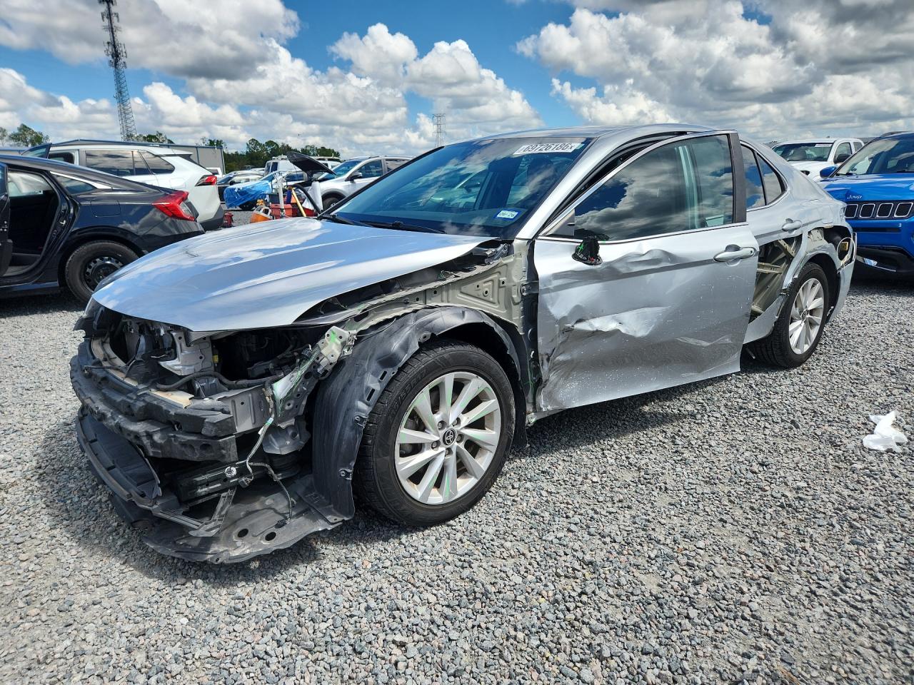 2021 TOYOTA CAMRY LE | 4T1C11AK7MU587078 | UPCARS