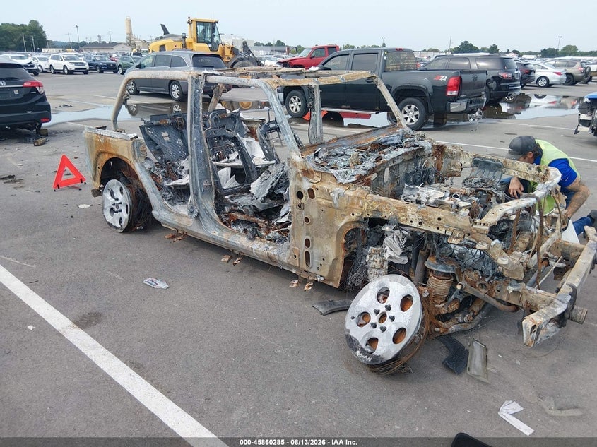 2019 JEEP WRANGLER UNLIMITED SAHARA | 1C4HJXENXKW687274 | UPCARS