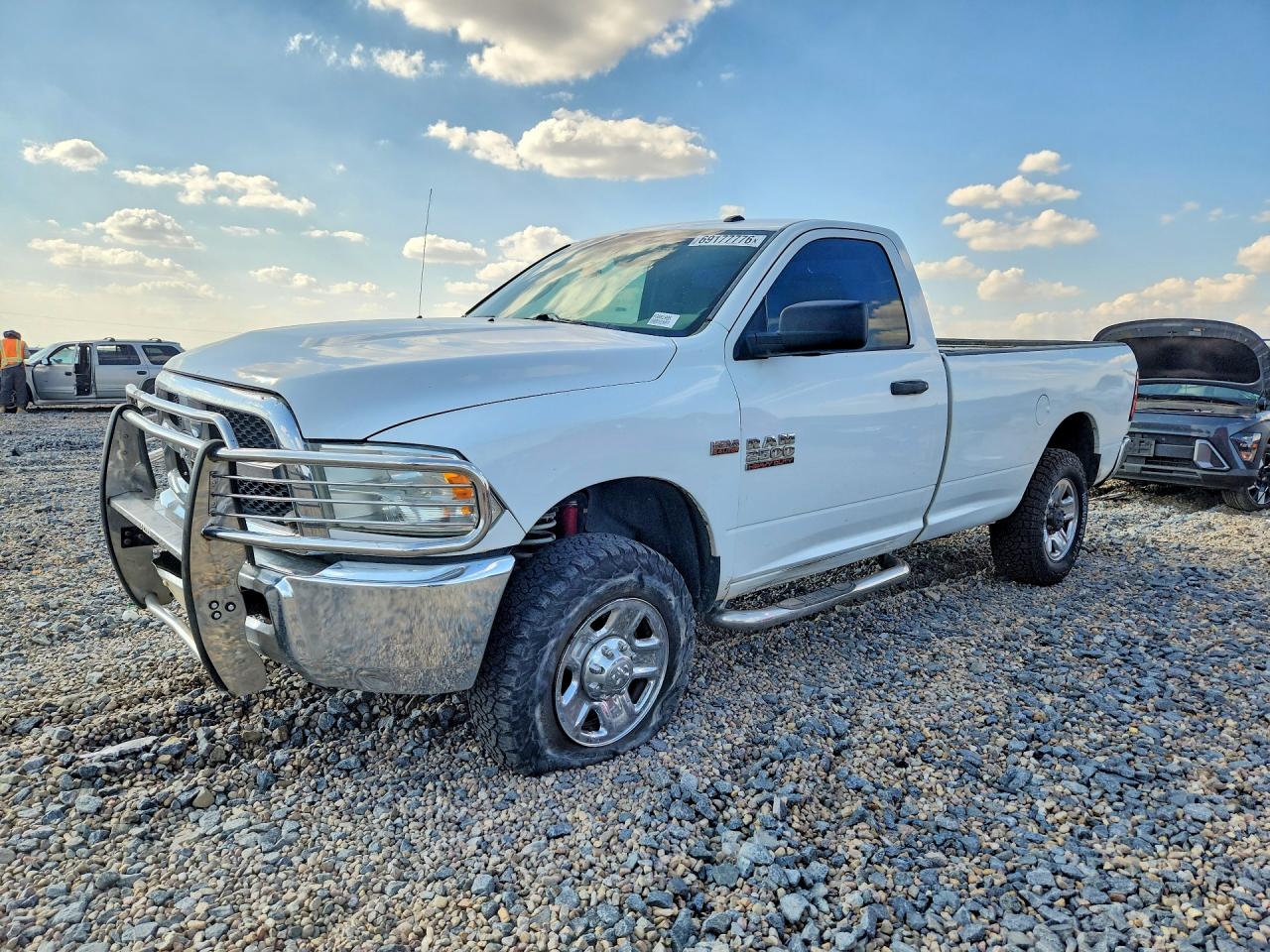 2015 RAM 2500 ST | 3C6MR5AJ1FG661995 | UPCARS