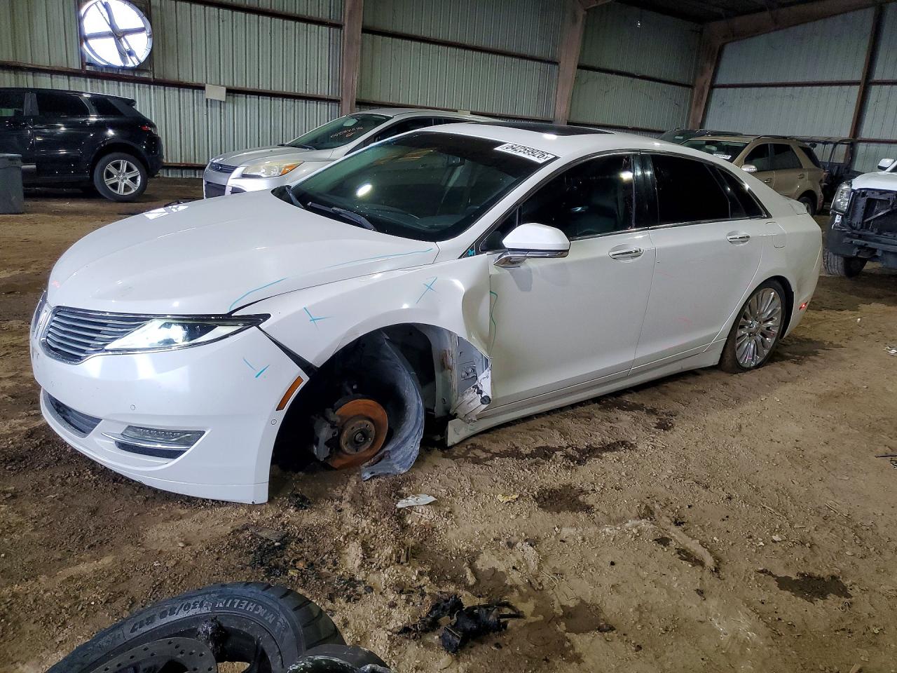 2016 LINCOLN MKZ | 3LN6L2G93GR600938 | UPCARS