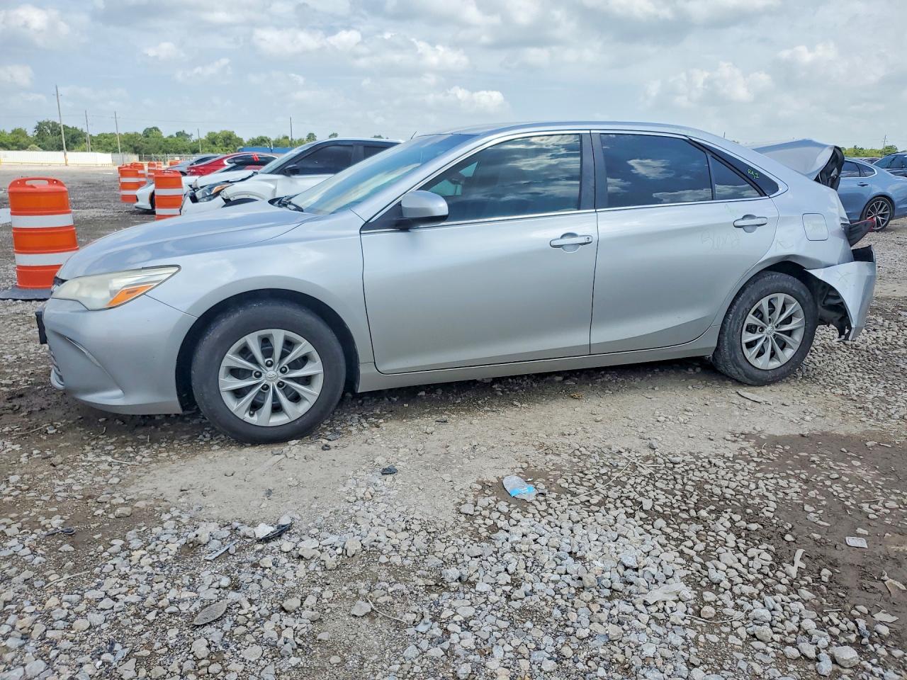 2017 TOYOTA CAMRY LE | 4T1BF1FK9HU405621 | UPCARS
