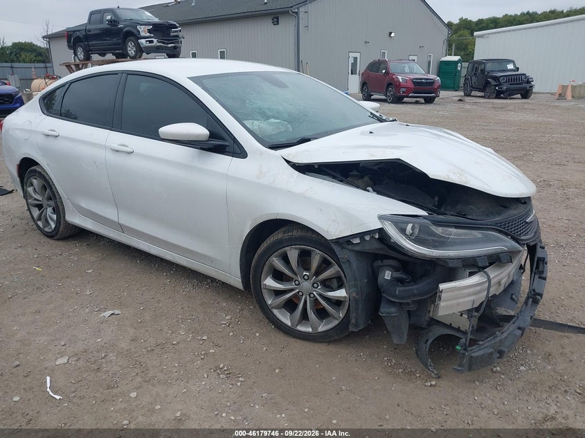 2015 CHRYSLER 200 S | 1C3CCCBB1FN621963 | UPCARS