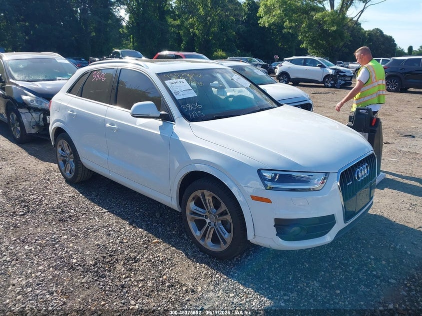 2015 AUDI Q3 2.0T PREMIUM PLUS | WA1EFCFS4FR005411 | UPCARS