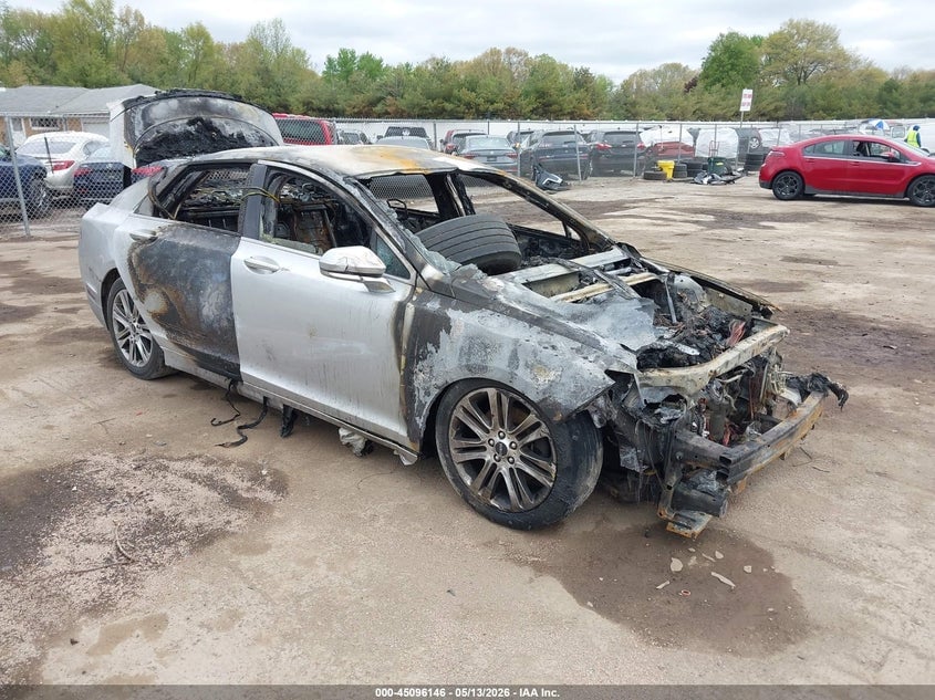 2013 LINCOLN MKZ | 3LN6L2JK8DR815626 | UPCARS