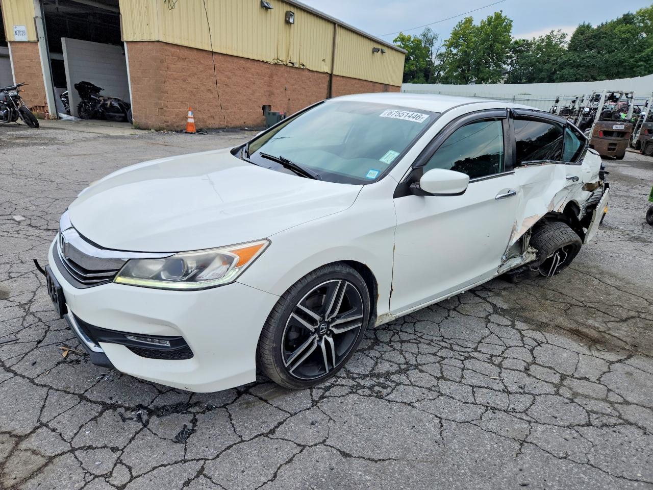 2016 HONDA ACCORD SPORT | 1HGCR2F5XGA067745 | UPCARS