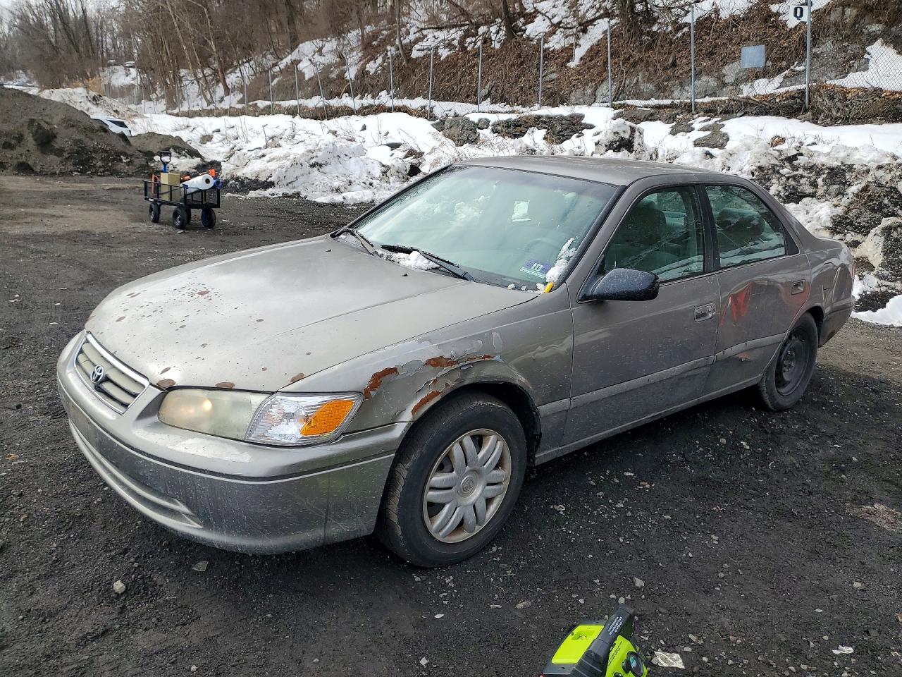 2000 TOYOTA CAMRY CE | 4T1BG22K5YU668486 | UPCARS