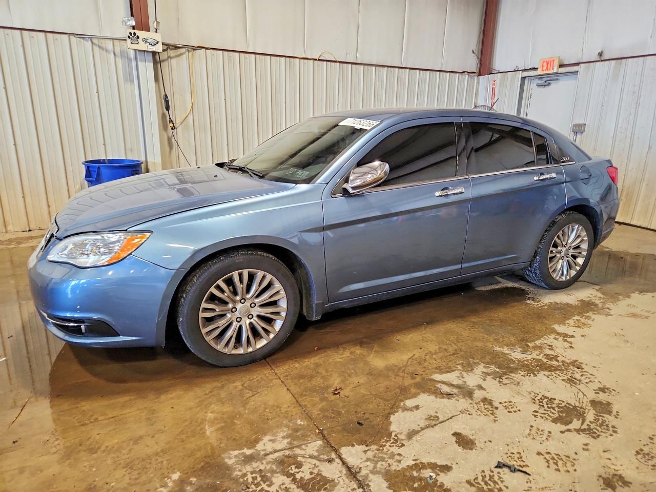 2011 CHRYSLER 200 LIMITED | 1C3BC2FG5BN603505 | UPCARS