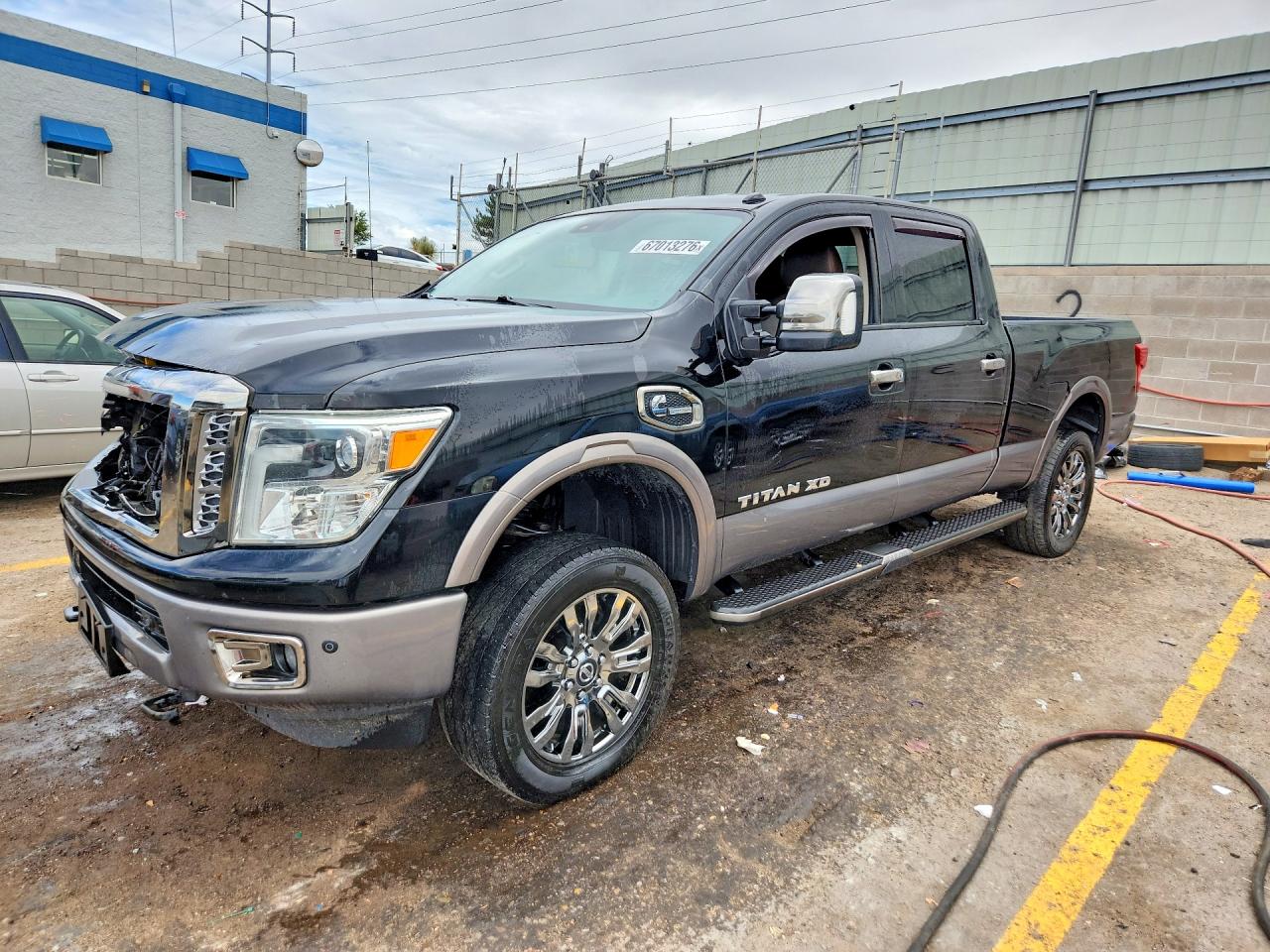 2017 NISSAN TITAN PLATINUM RESERVE | 1N6BA1F43HN508965 | UPCARS