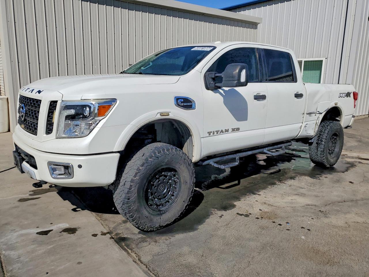 2019 NISSAN TITAN PRO-4X | 1N6BA1F47KN520365 | UPCARS