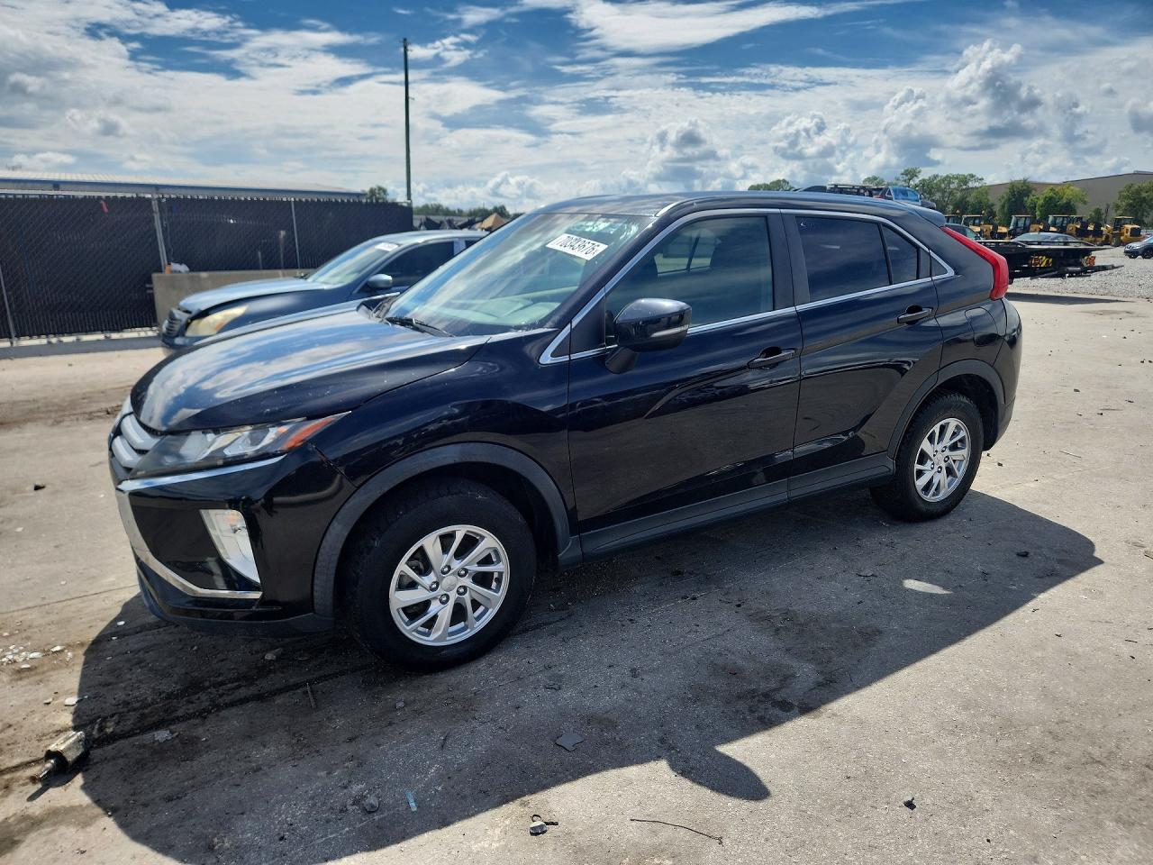 2019 MITSUBISHI ECLIPS ES | JA4AT3AA3KZ024502 | UPCARS