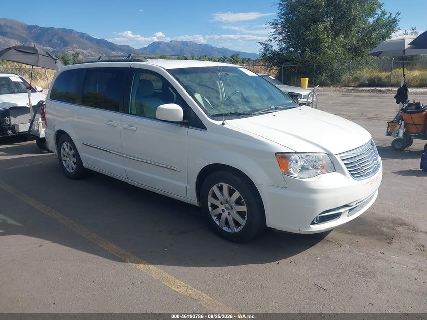 2013 CHRYSLER TOWN & COUNTRY TOURING | 2C4RC1BG3DR604992 | UPCARS