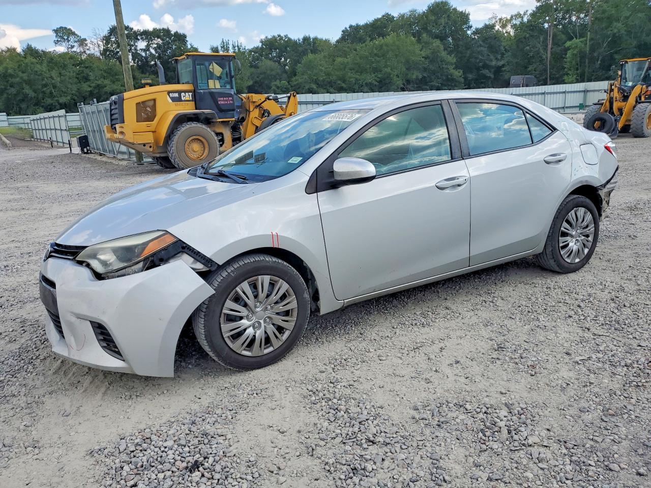 2015 TOYOTA COROLLA LE | 2T1BURHEXFC365379 | UPCARS