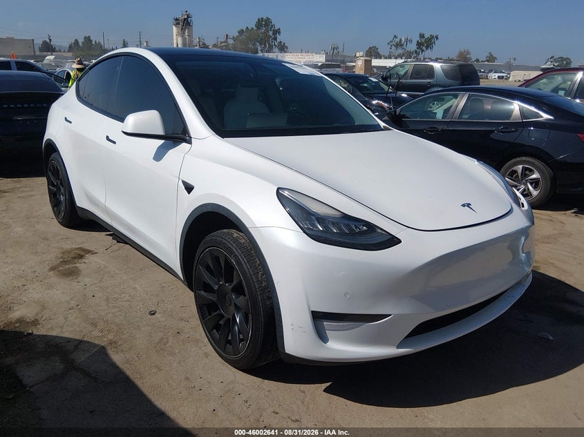 2021 TESLA MODEL Y LONG RANGE DUAL MOTOR ALL-WHEEL DRIVE | 5YJYGAEE2MF230798 | UPCARS