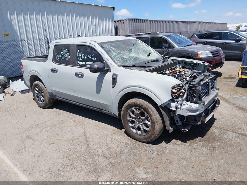 2024 FORD MAVERICK XLT | 3FTTW8H38RRB42456 | UPCARS