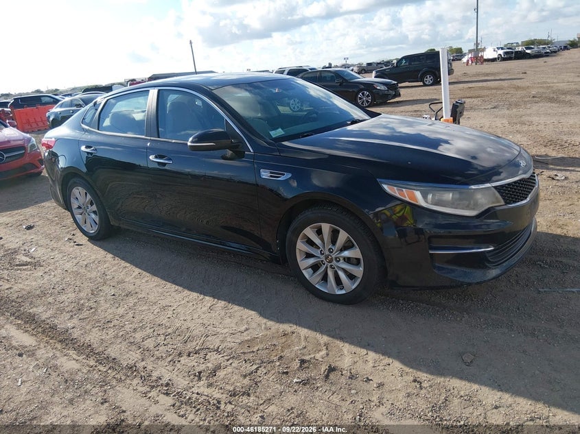 2017 KIA OPTIMA LX | 5XXGT4L38HG138916 | UPCARS