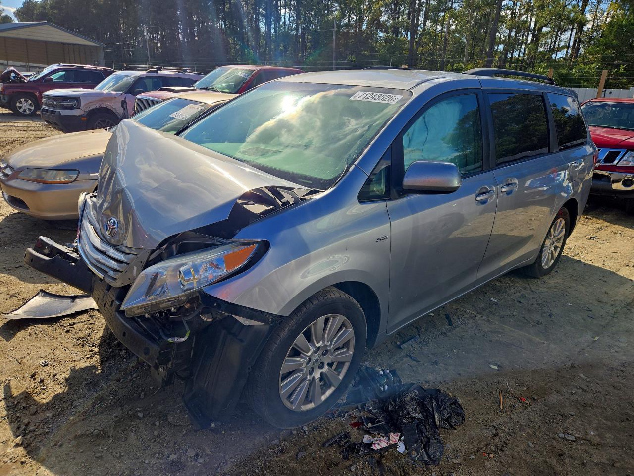 2017 TOYOTA SIENNA LE | 5TDJZ3DC9HS176909 | UPCARS