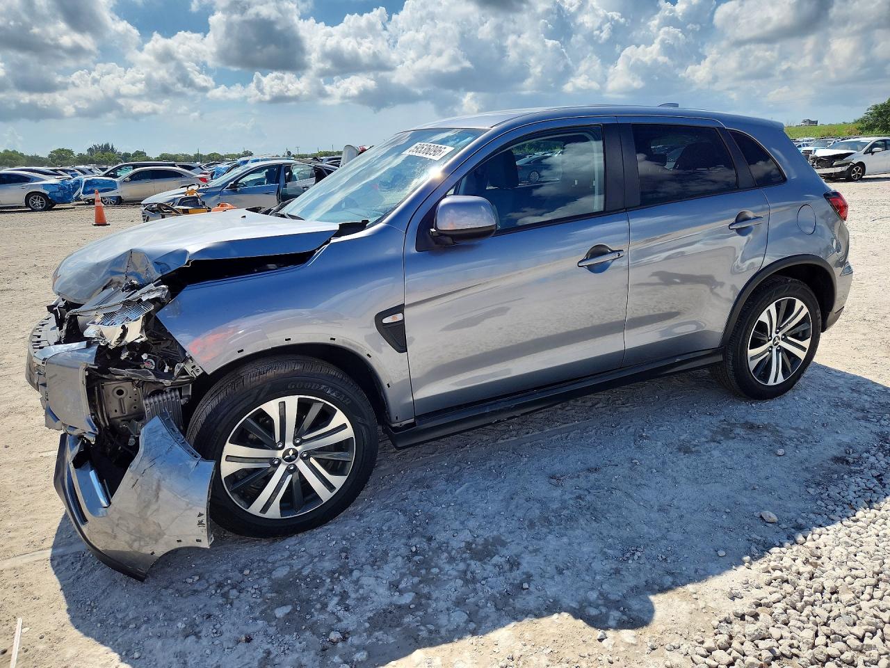2024 MITSUBISHI OUTLANDER S/SE | JA4ARUAU2RU009589 | UPCARS