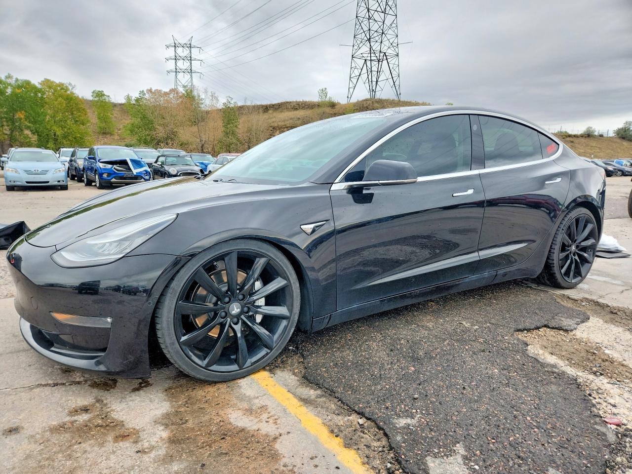 2019 TESLA MODEL 3 | 5YJ3E1EB0KF384770 | UPCARS