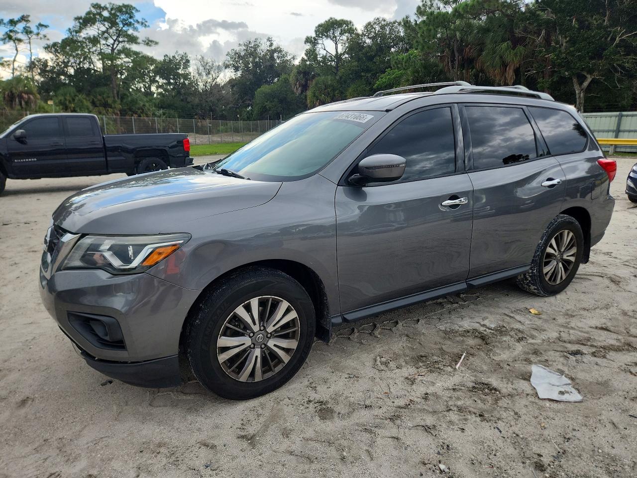 2019 NISSAN PATHFINDER SV | 5N1DR2MN8KC611691 | UPCARS