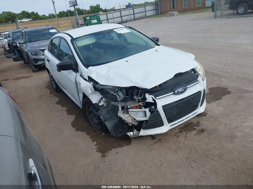 2013 FORD FOCU S | 1FADP3E21DL323265 | UPCARS