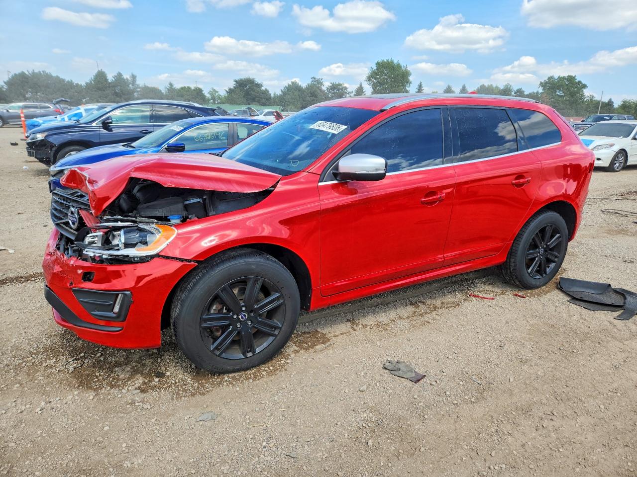 2015 VOLVO XC60 T6 R-DESIGN PLATINUM | YV4902RH3F2561086 | UPCARS