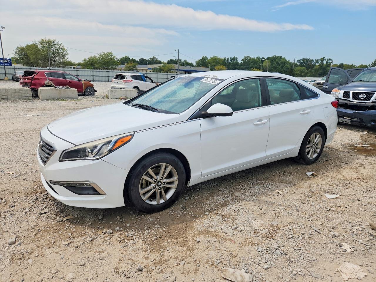 2015 HYUNDAI SONATA SE | 5NPE24AF1FH240924 | UPCARS
