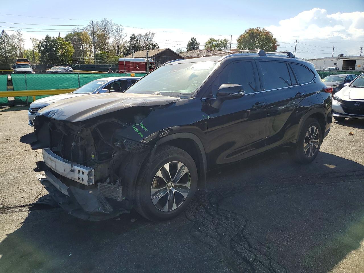 2020 TOYOTA HIGHLANDER XLE | 5TDHZRBH6LS018035 | UPCARS