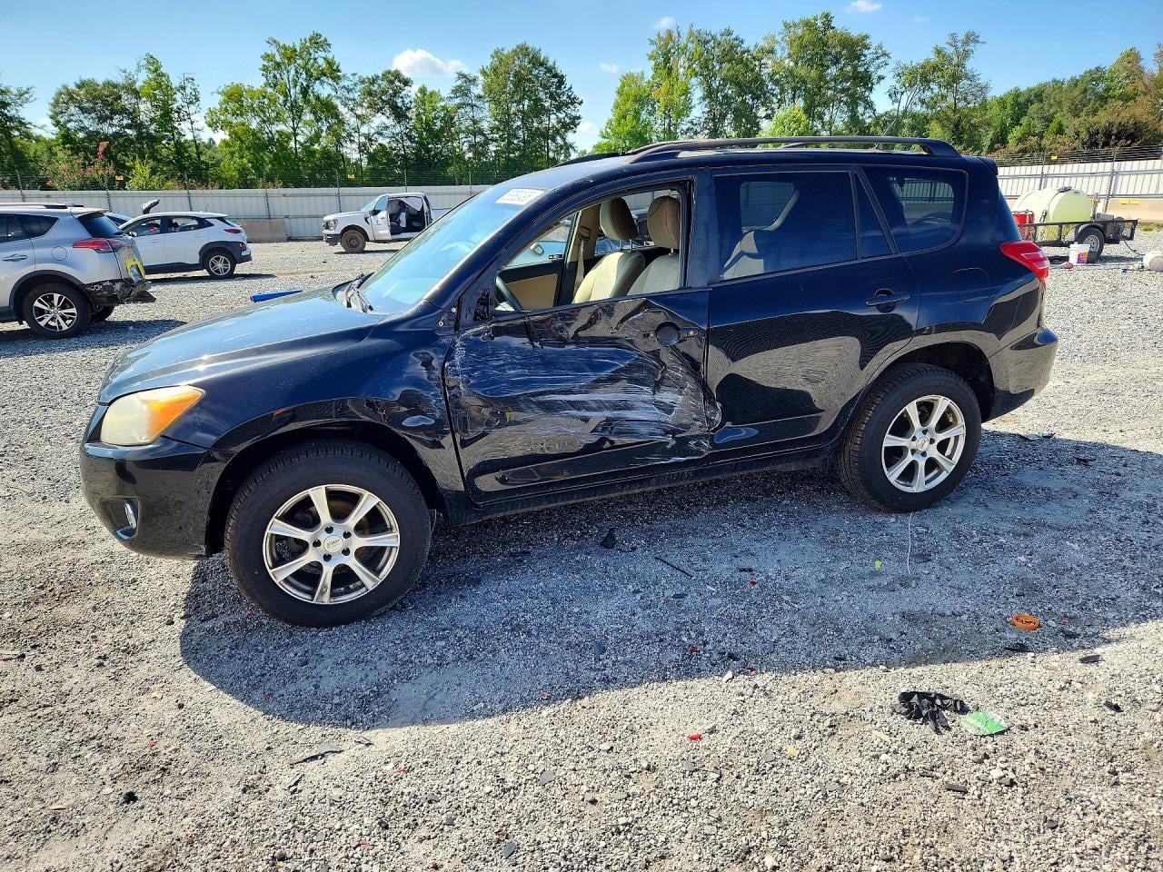 2011 TOYOTA RAV4 BASE | 2T3BF4DV8BW138324 | UPCARS