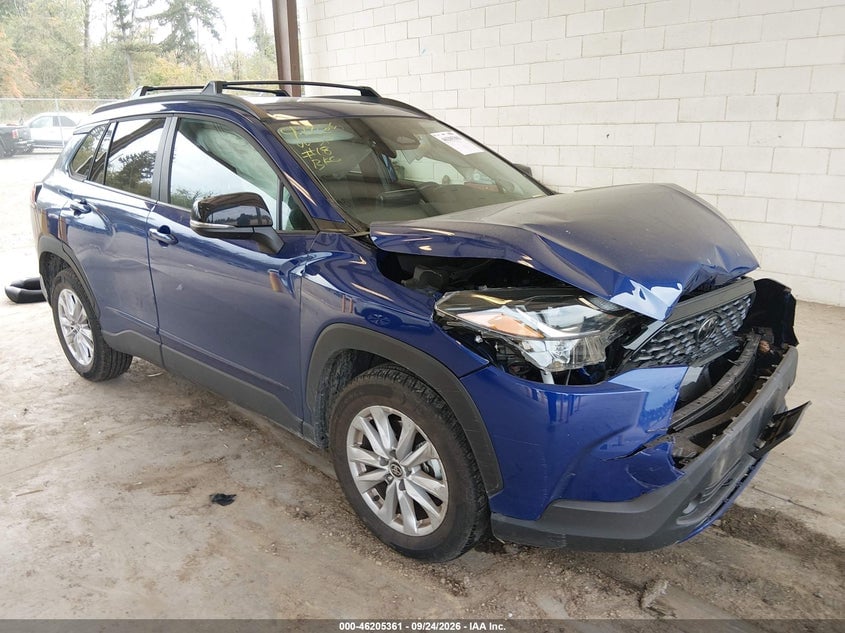 2025 TOYOTA COROLLA CROSS LE | 7MUBAABG4SV133033 | UPCARS