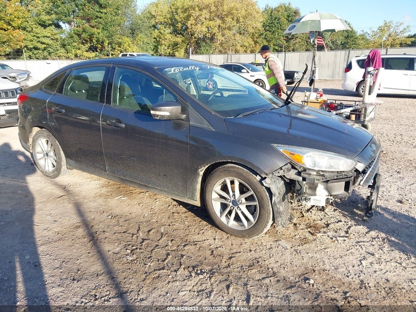 2015 FORD FOCU SE | 1FADP3F27FL279290 | UPCARS