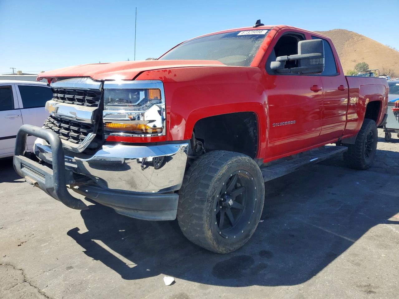 2018 CHEVROLET SILVERADO K1500 LT | 1GCVKREH7JZ347132 | UPCARS