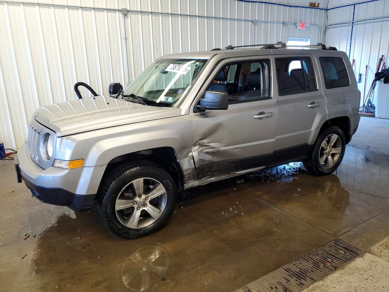 2016 JEEP PATRIOT LATITUDE | 1C4NJRFB7GD696696 | UPCARS