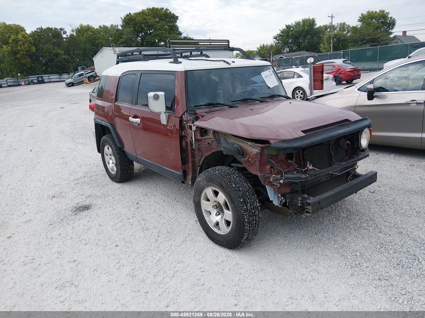 2010 TOYOTA FJ CRUISER | JTEBU4BF6AK081061 | UPCARS