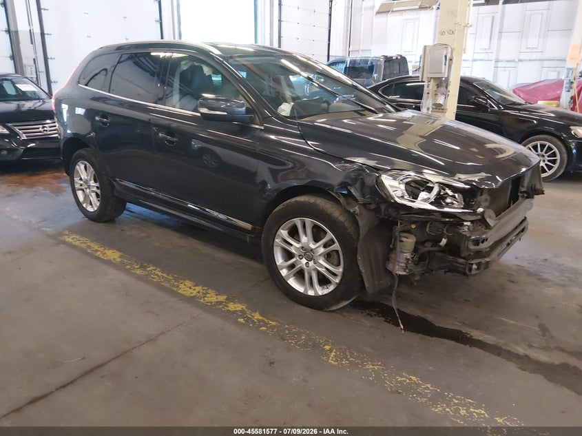 2015 VOLVO XC60 | YV4612RK5F2644448 | UPCARS