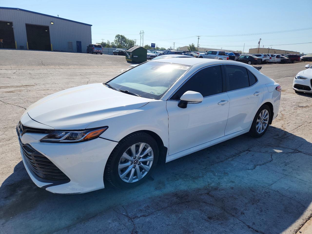 2018 TOYOTA CAMRY LE | JTNB11HKXJ3004943 | UPCARS