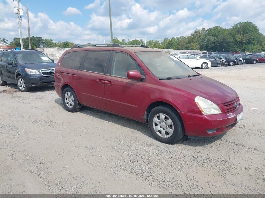 2008 KIA SEDONA LX | KNDMB233X86256412 | UPCARS
