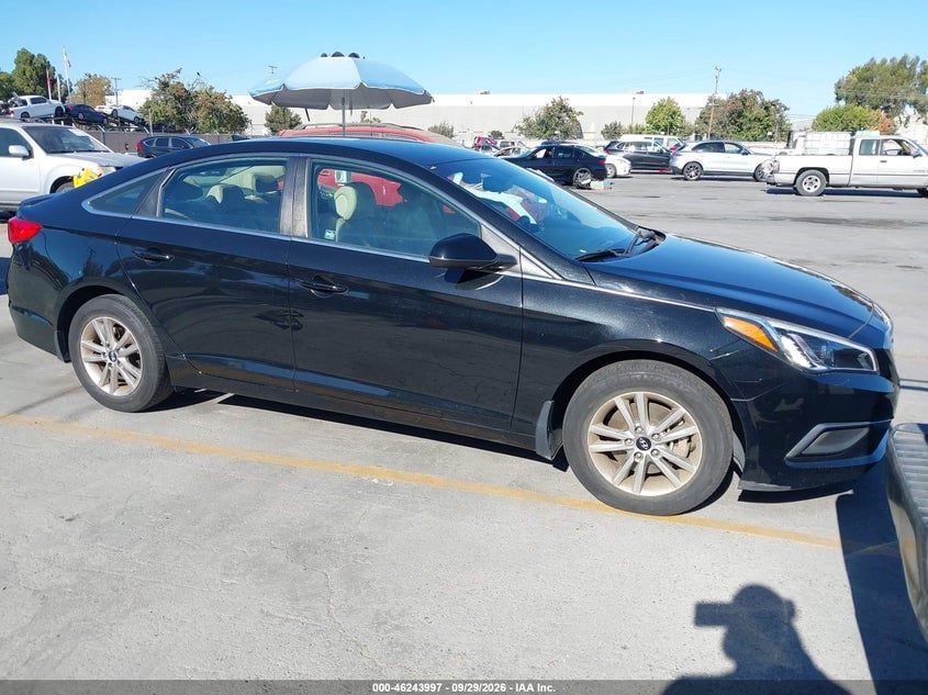 2016 HYUNDAI SONATA SE | 5NPE24AFXGH283353 | UPCARS