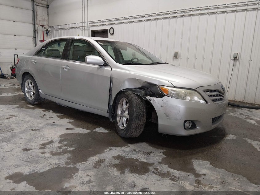2011 TOYOTA CAMRY XLE | 4T1BF3EK6BU633161 | UPCARS