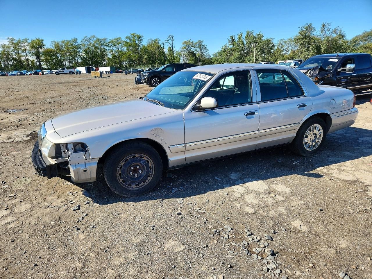 2005 MERCURY GRMARQUIS GS | 2MEFM74W95X614428 | UPCARS