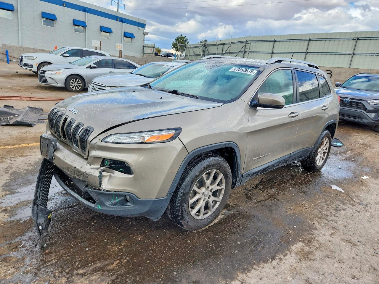 2017 JEEP CHEROKEE LATITUDE | 1C4PJMCS2HW596754 | UPCARS