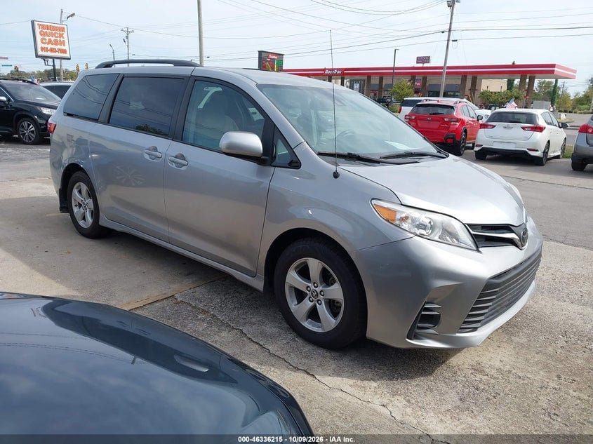 2018 TOYOTA SIENNA LE 8 PASSENGER | 5TDKZ3DC6JS954674 | UPCARS