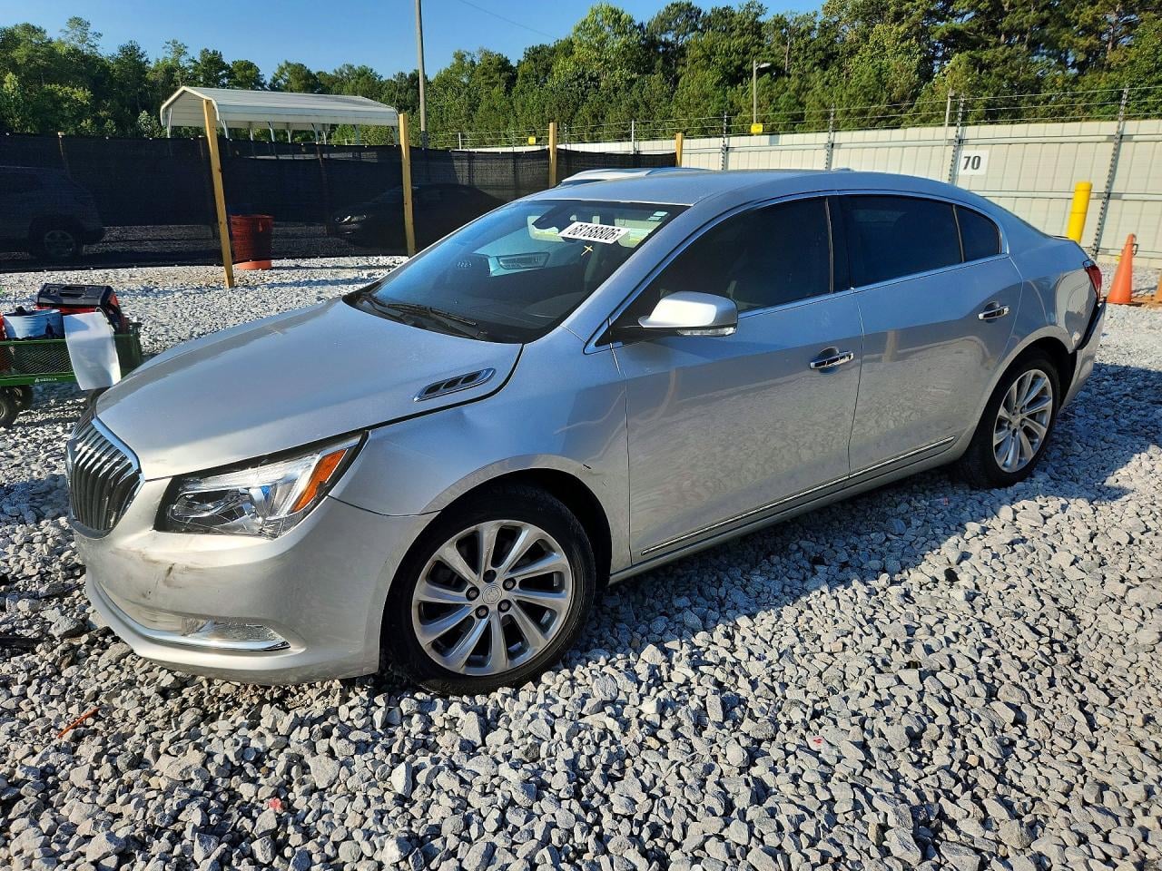 2015 BUICK LACROSSE | 1G4GB5G38FF272612 | UPCARS