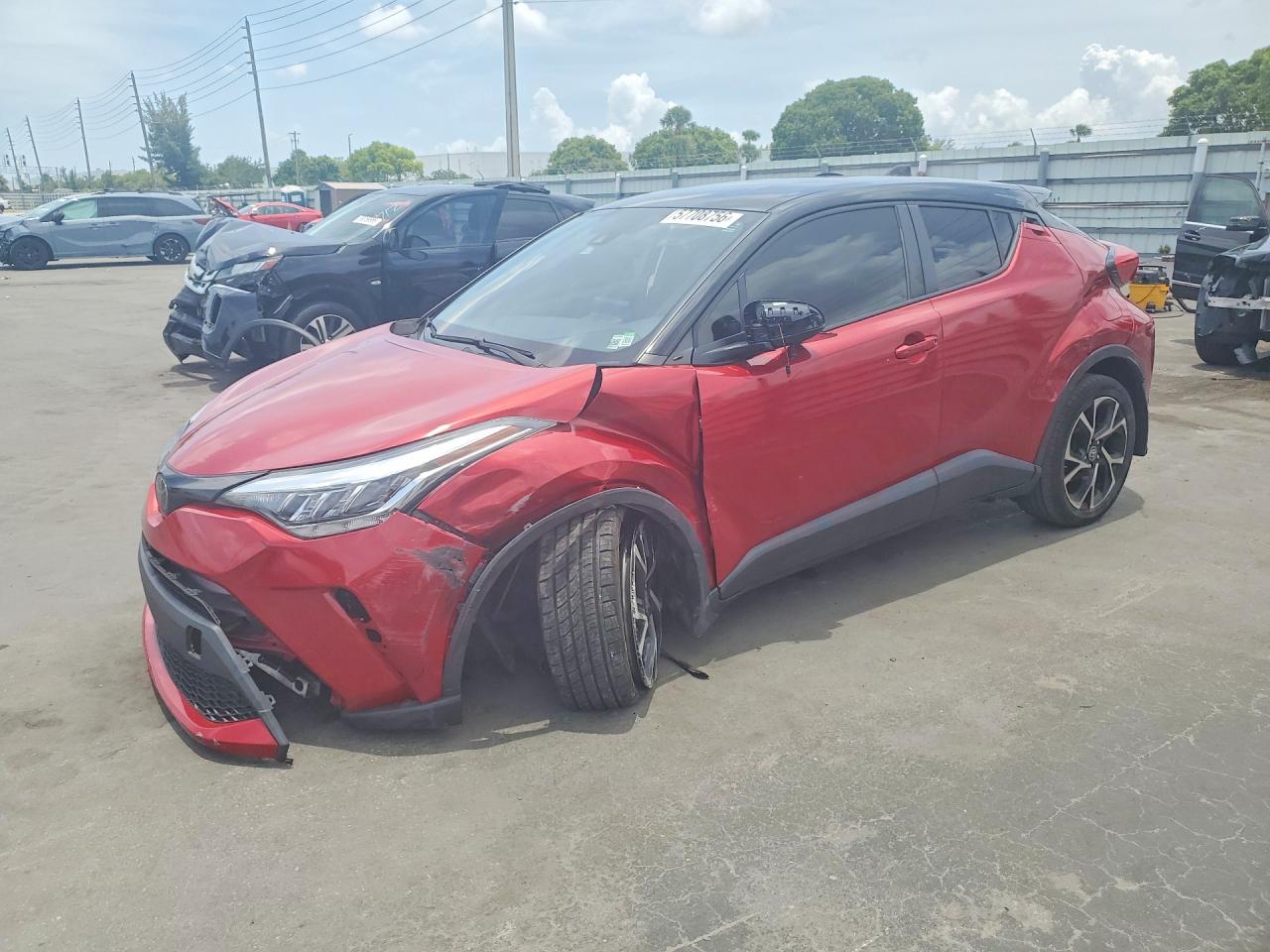 2020 TOYOTA C-HR XLE | JTNKHMBX2L1083752 | UPCARS