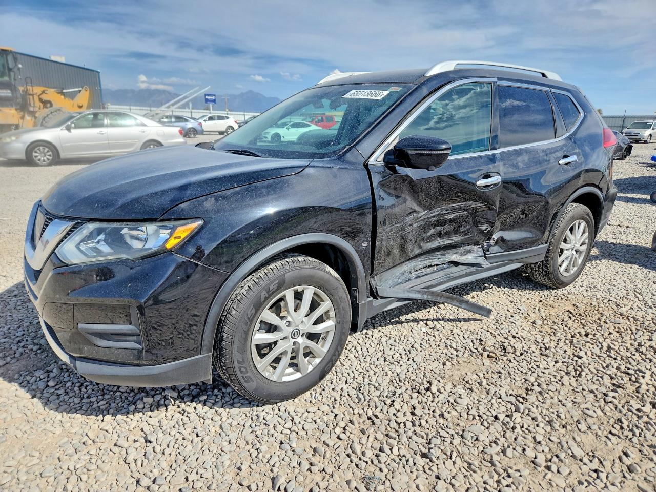 2017 NISSAN ROGUE S | 5N1AT2MV4HC884026 | UPCARS