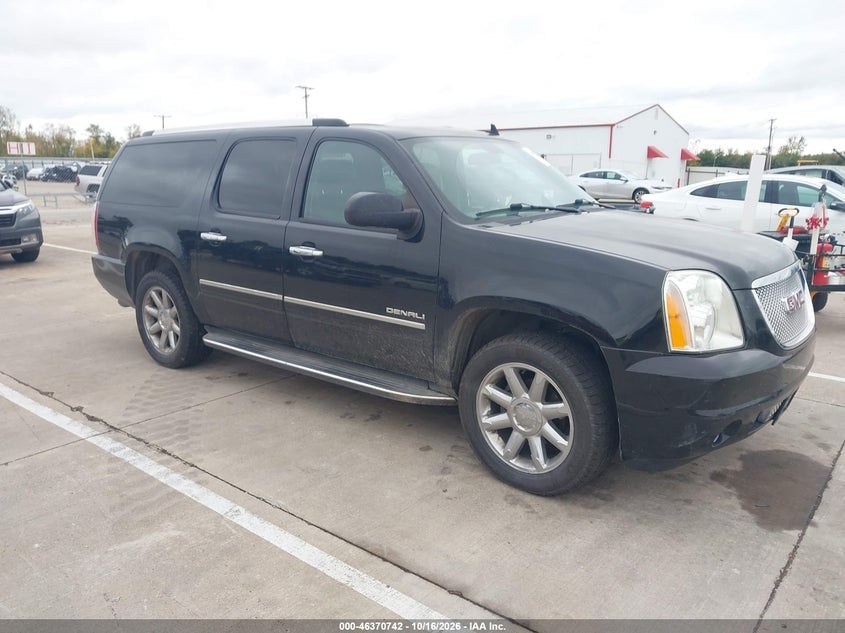 2013 GMC YUKON XL 1500 DENALI | 1GKS2MEF2DR266648 | UPCARS