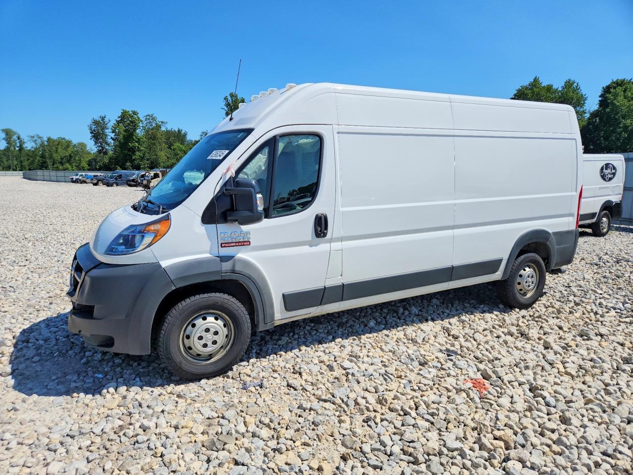 2018 RAM PROMASTER 2500 HIGH | 3C6TRVDG3JE159778 | UPCARS
