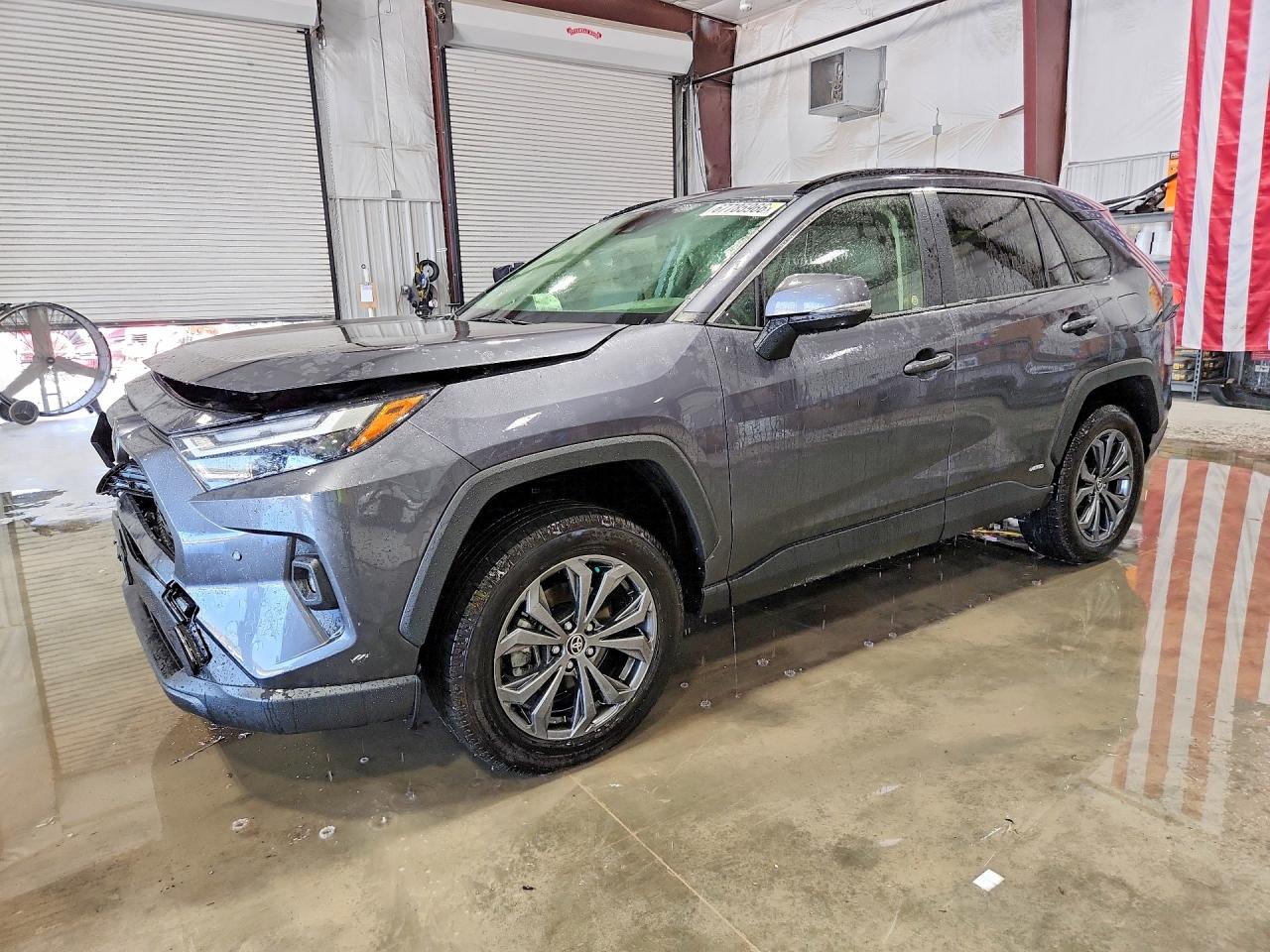 2025 TOYOTA RAV4 XLE PREMIUM | JTMB6RFV7SD156417 | UPCARS