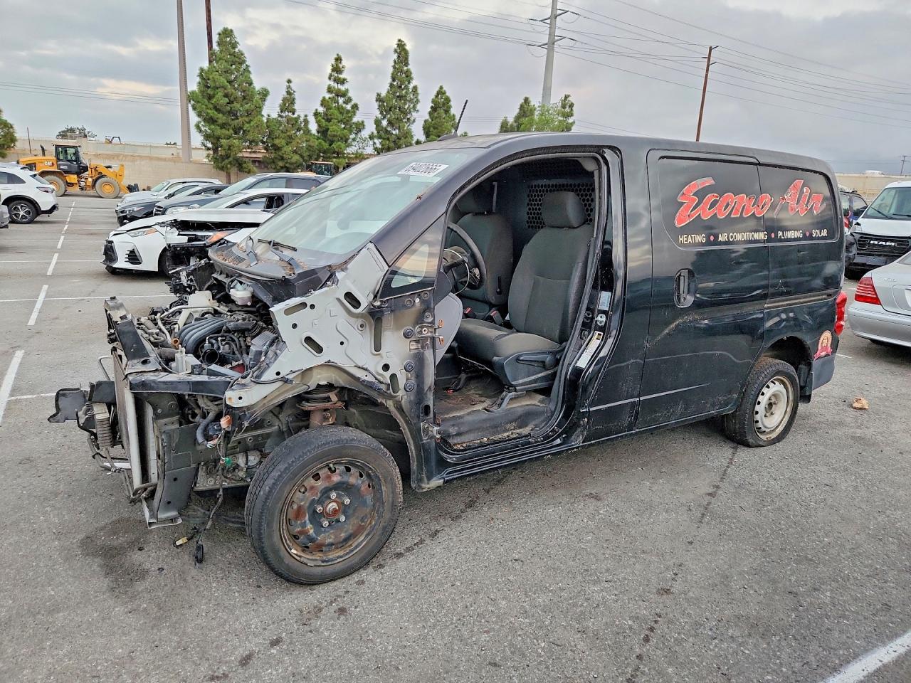 2015 NISSAN NV SV | 3N6CM0KN5FK729782 | UPCARS