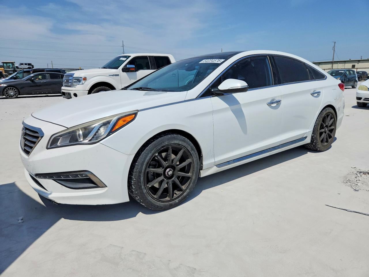 2015 HYUNDAI SONATA LIMITED | 5NPE34AF7FH103564 | UPCARS