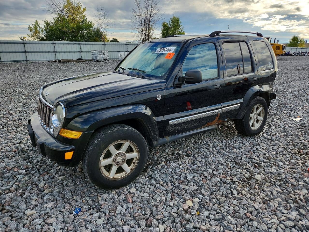 2006 JEEP LIBERTY LIMITED | 1J8GL58K16W157639 | UPCARS